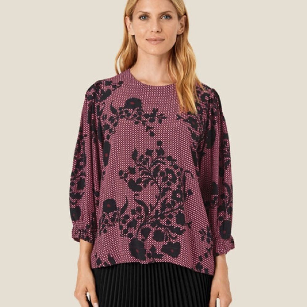 NWT Masai Copenhagen
Brisa Floral Printed Blouse